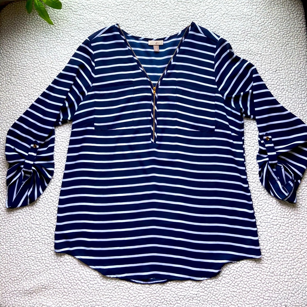 Roz & Ali women’s top